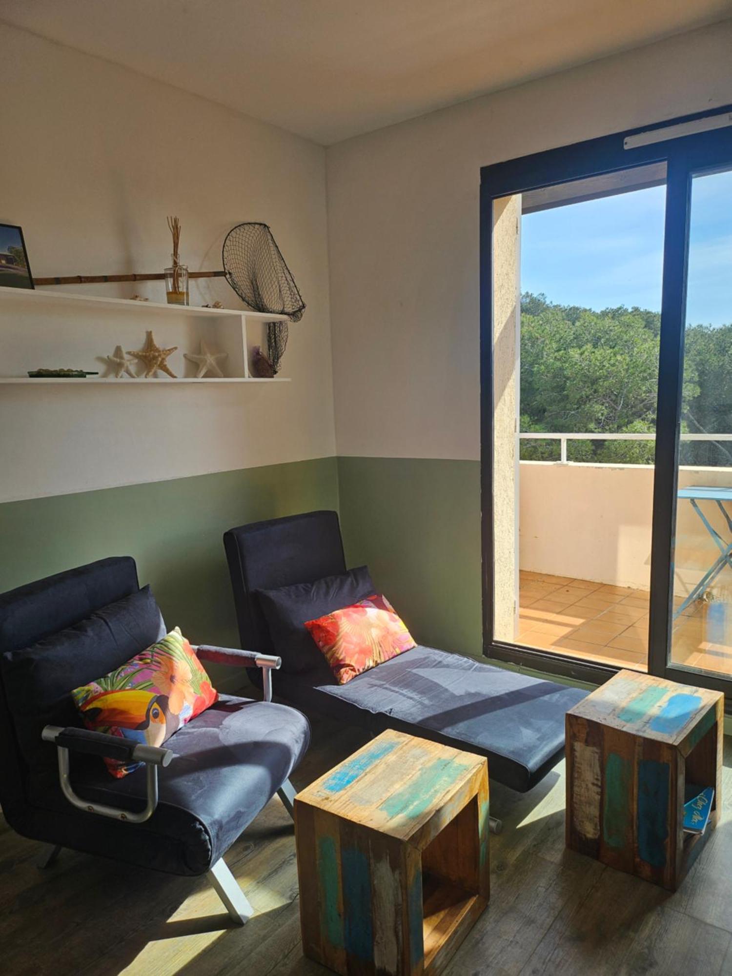 Domaine De La Coudouliere, T2 Climatise Terrasse Vue Mer Sans Vis A Vis Plage A 100M Six-Fours-les-Plages Rum bild